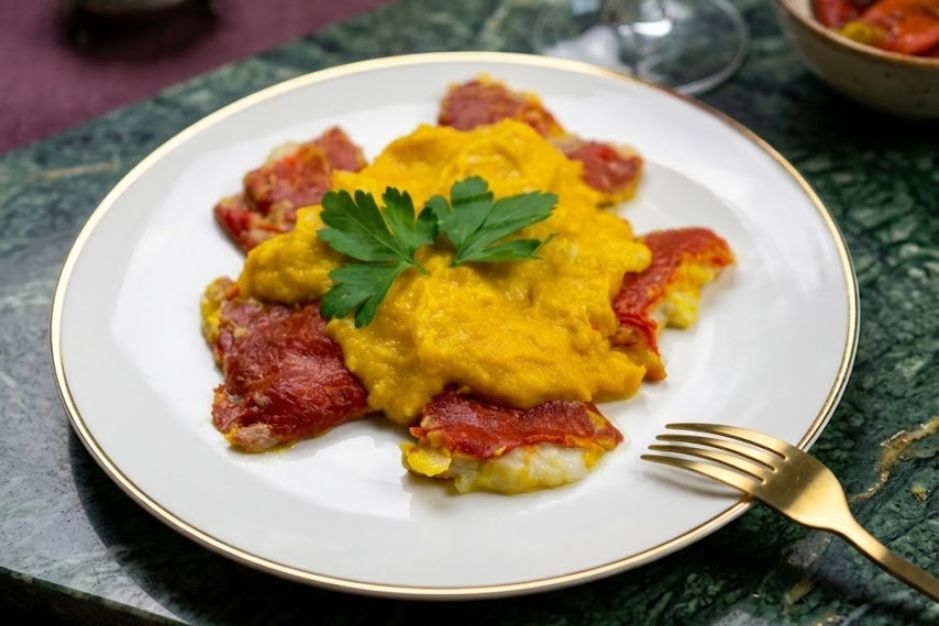 Pimientos rellenos de gambas y bacalao con AOVE Romero Verde aceite de oliva virgen extra premium tienda online comprar